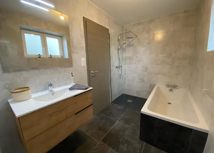 Apartment Chez Sim Et Vava